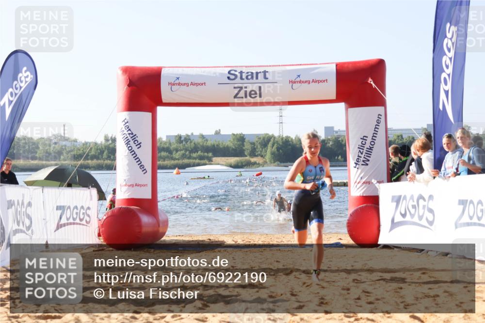 01.09.2024 - 17. Tribühne Triathlon Luisa Fischer http://msf.ph/oto/6922190 01.09.2024 09:29:40 Schwimmen 67, 71, 119, 130, 131, 132, 133 meine-sportfotos.de