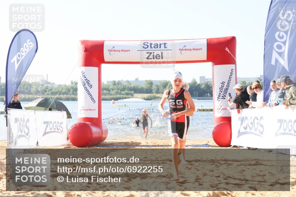 01.09.2024 - 17. Tribühne Triathlon Luisa Fischer http://msf.ph/oto/6922255 01.09.2024 09:29:49 Schwimmen 66, 67, 90, 106, 130, 133 meine-sportfotos.de