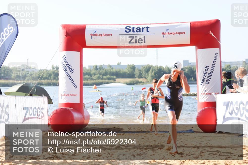 01.09.2024 - 17. Tribühne Triathlon Luisa Fischer http://msf.ph/oto/6922304 01.09.2024 09:29:58 Schwimmen 62, 66, 84, 90, 106, 110, 125, 133 meine-sportfotos.de