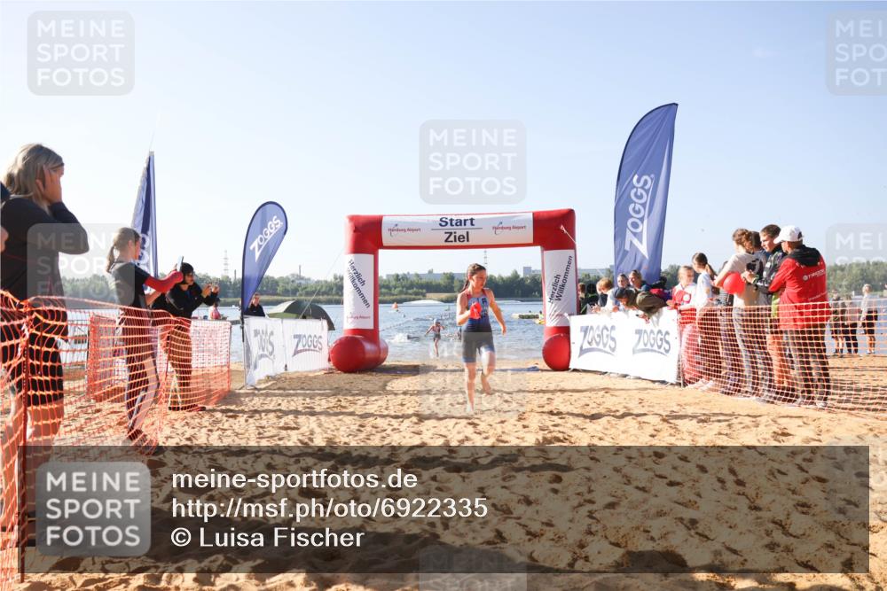 01.09.2024 - 17. Tribühne Triathlon Luisa Fischer http://msf.ph/oto/6922335 01.09.2024 09:30:06 Schwimmen 62, 66, 79, 84, 110, 125 meine-sportfotos.de