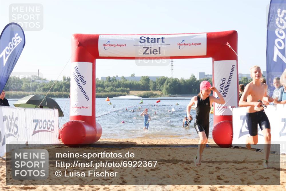 01.09.2024 - 17. Tribühne Triathlon Luisa Fischer http://msf.ph/oto/6922367 01.09.2024 09:30:18 Schwimmen 65, 68, 79, 96, 103, 112 meine-sportfotos.de