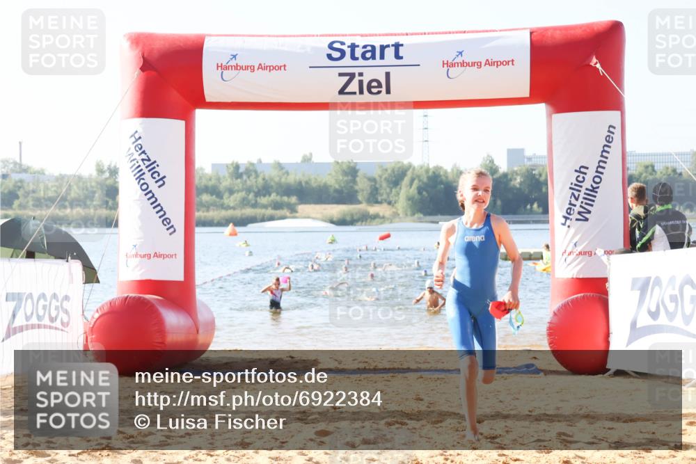 01.09.2024 - 17. Tribühne Triathlon Luisa Fischer http://msf.ph/oto/6922384 01.09.2024 09:30:23 Schwimmen 63, 65, 68, 96, 103, 112, 127 meine-sportfotos.de