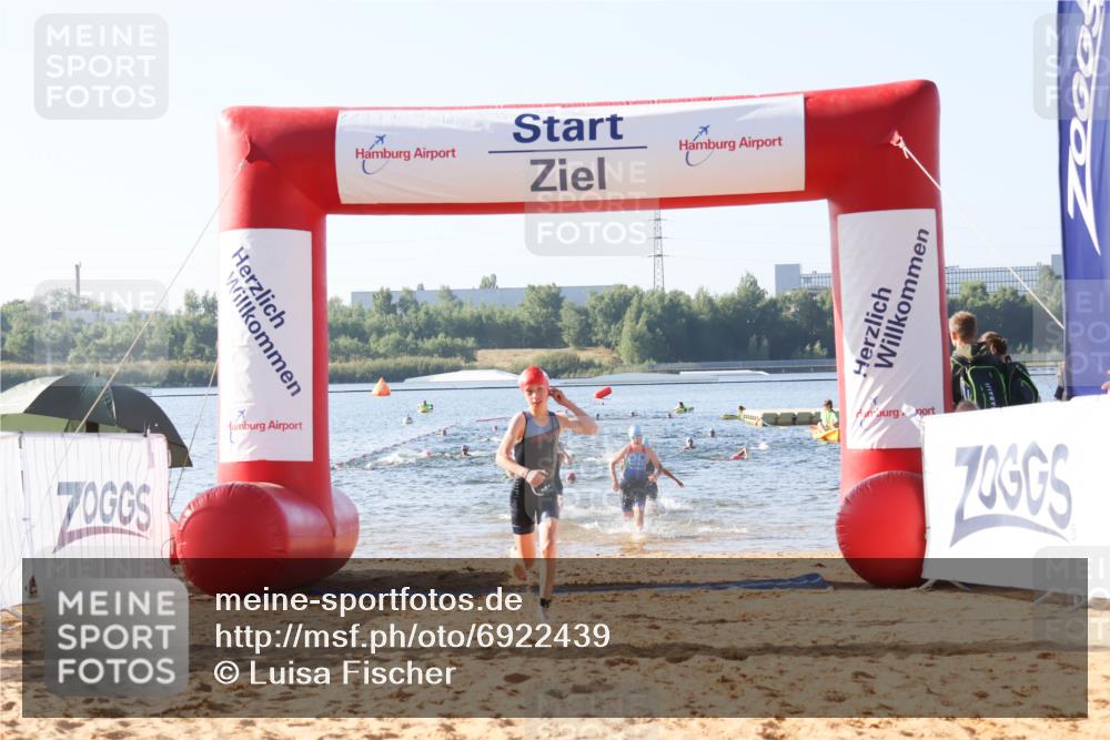 01.09.2024 - 17. Tribühne Triathlon Luisa Fischer http://msf.ph/oto/6922439 01.09.2024 09:30:41 Schwimmen 63, 83, 85, 99, 100, 124 meine-sportfotos.de