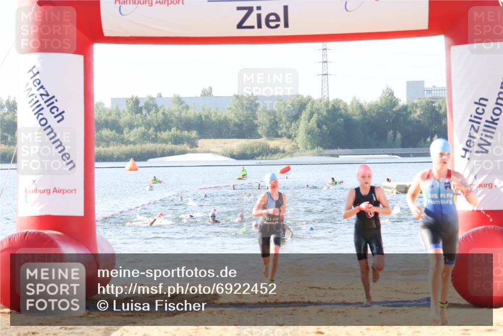 01.09.2024 - 17. Tribühne Triathlon Luisa Fischer http://msf.ph/oto/6922452 01.09.2024 09:30:46 Schwimmen 83, 85, 88, 99, 100, 124 meine-sportfotos.de