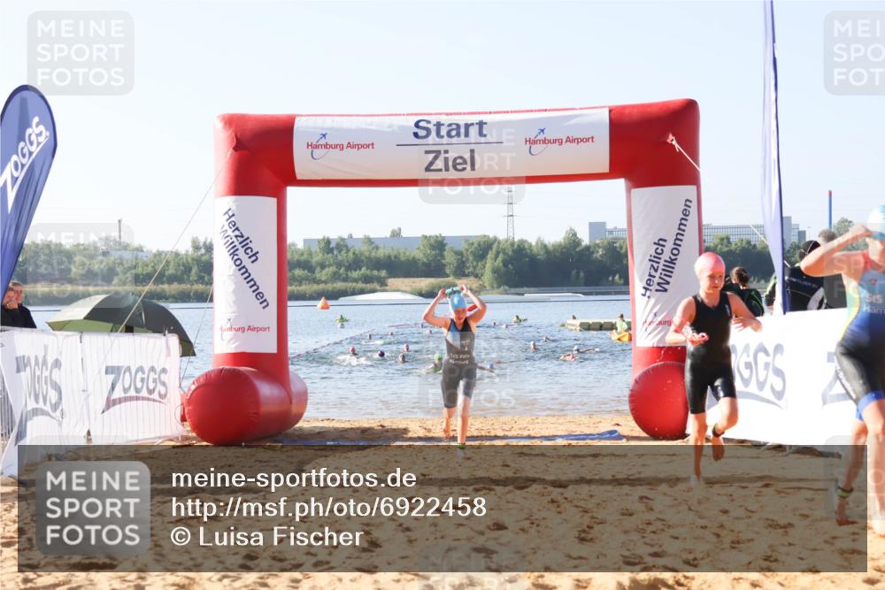 01.09.2024 - 17. Tribühne Triathlon Luisa Fischer http://msf.ph/oto/6922458 01.09.2024 09:30:47 Schwimmen 83, 85, 88, 99, 100, 124 meine-sportfotos.de