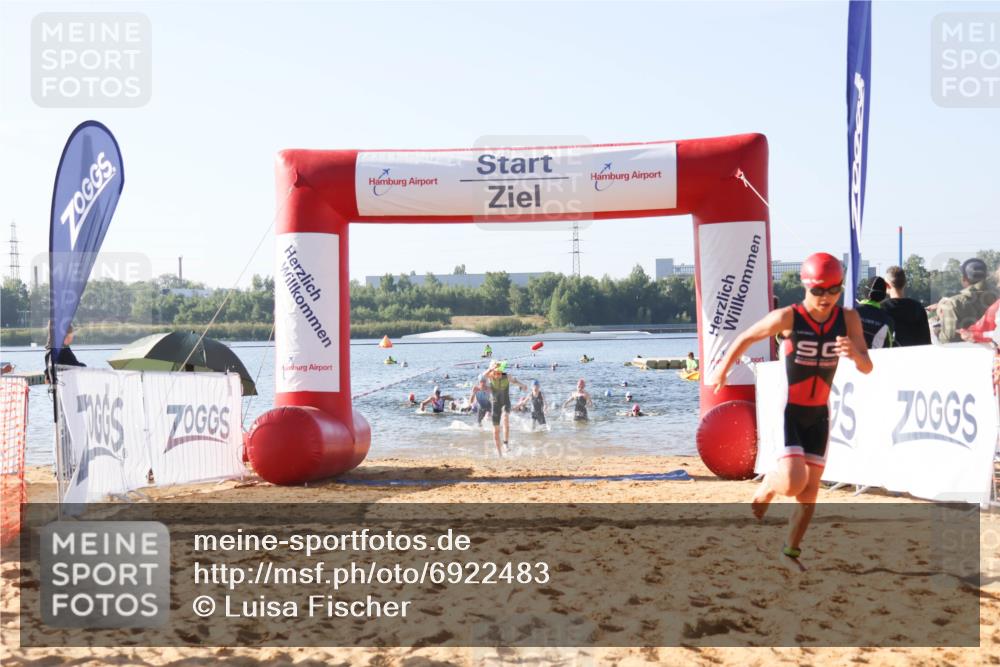 01.09.2024 - 17. Tribühne Triathlon Luisa Fischer http://msf.ph/oto/6922483 01.09.2024 09:30:57 Schwimmen 70, 81, 88, 92, 100, 113, 136 meine-sportfotos.de
