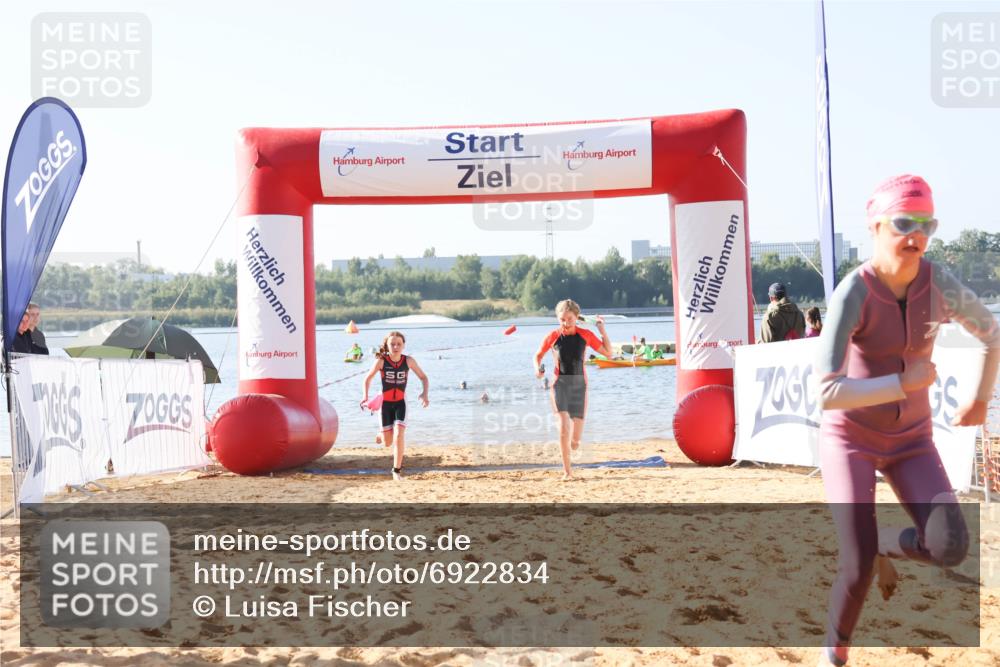01.09.2024 - 17. Tribühne Triathlon Luisa Fischer http://msf.ph/oto/6922834 01.09.2024 09:32:30 Schwimmen 59, 74, 126 meine-sportfotos.de