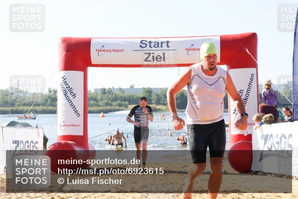 01.09.2024 - 17. Tribühne Triathlon Luisa Fischer http://msf.ph/oto/6923615 01.09.2024 10:05:55 Schwimmen 137, 145, 160, 167, 730, 1068 meine-sportfotos.de