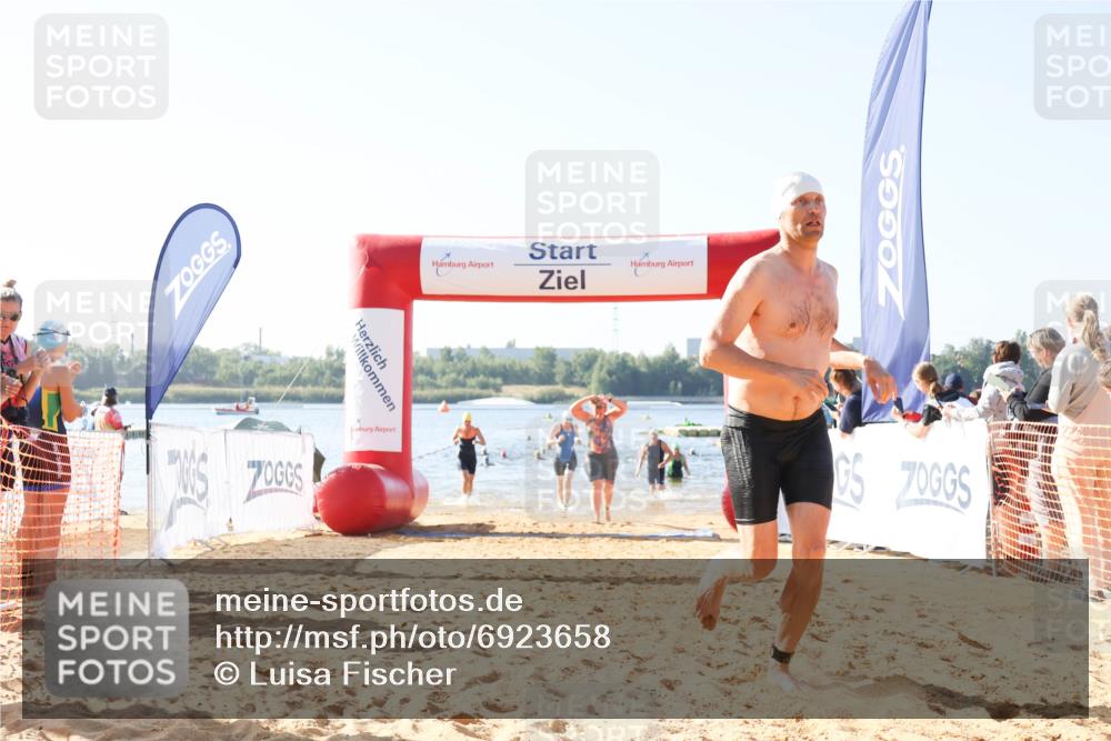01.09.2024 - 17. Tribühne Triathlon Luisa Fischer http://msf.ph/oto/6923658 01.09.2024 10:06:04 Schwimmen 137, 145, 149, 157, 730, 1067, 1072 meine-sportfotos.de