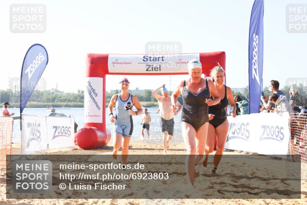 01.09.2024 - 17. Tribühne Triathlon Luisa Fischer http://msf.ph/oto/6923803 01.09.2024 10:06:41 Schwimmen 139, 151, 162, 165, 166, 169, 1064, 1066, 1071 meine-sportfotos.de