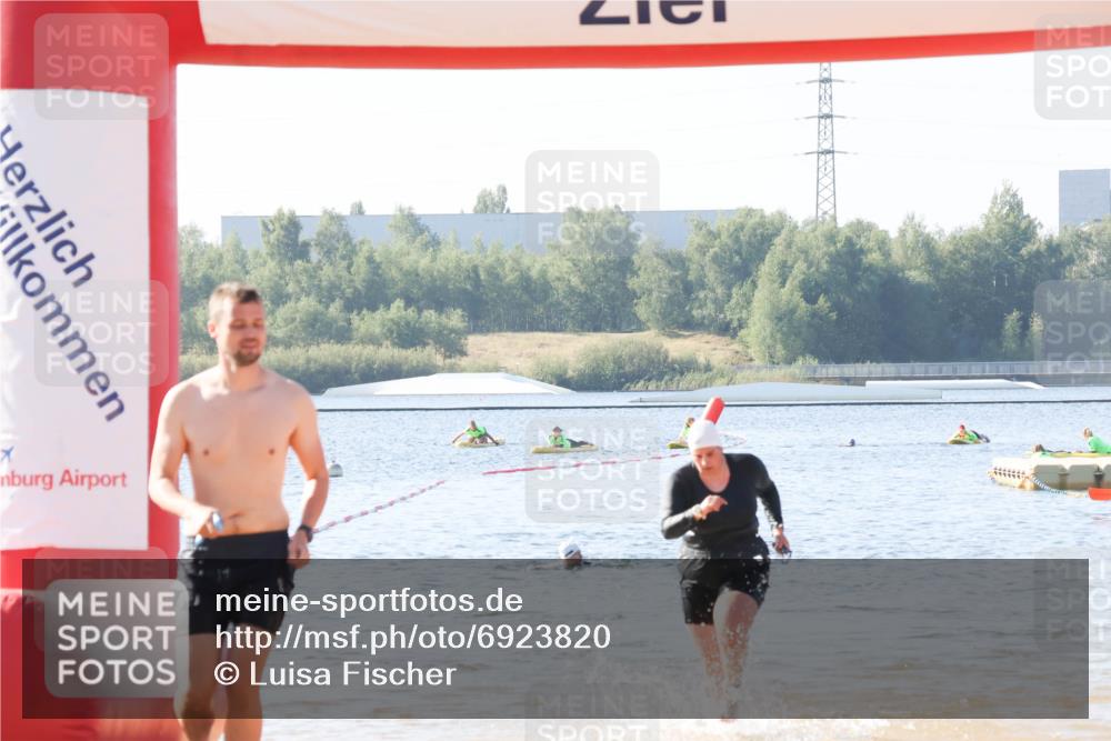 01.09.2024 - 17. Tribühne Triathlon Luisa Fischer http://msf.ph/oto/6923820 01.09.2024 10:06:46 Schwimmen 139, 151, 162, 163, 169, 1071 meine-sportfotos.de
