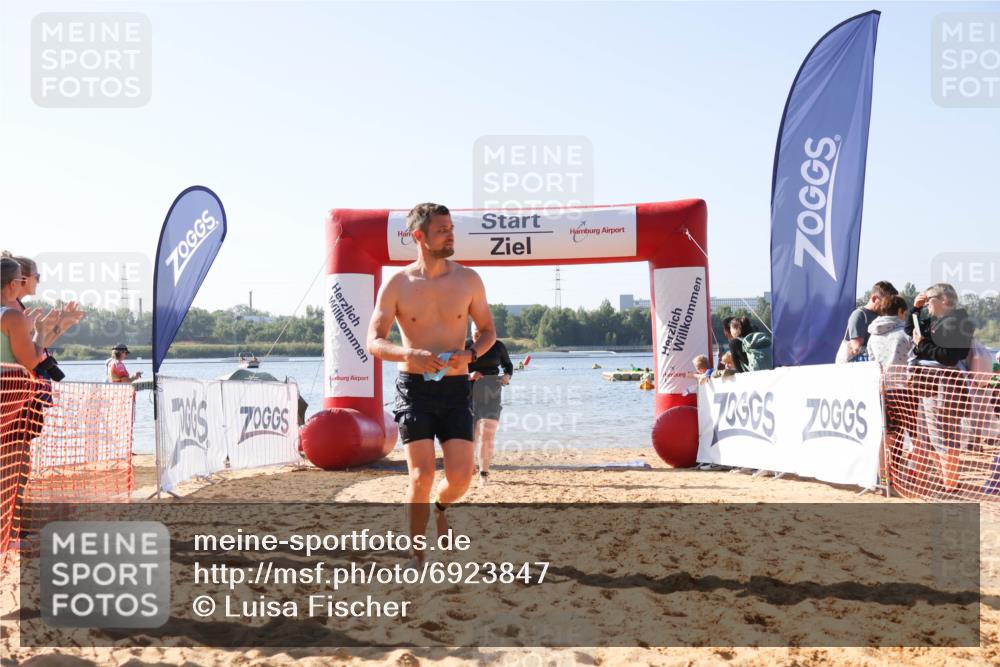 01.09.2024 - 17. Tribühne Triathlon Luisa Fischer http://msf.ph/oto/6923847 01.09.2024 10:06:51 Schwimmen 163, 169 meine-sportfotos.de