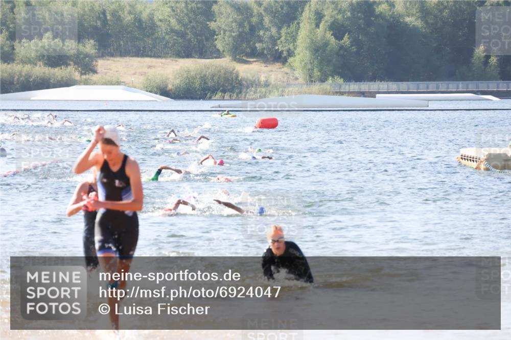 01.09.2024 - 17. Tribühne Triathlon Luisa Fischer http://msf.ph/oto/6924047 01.09.2024 10:21:49 Schwimmen 264, 268, 285 meine-sportfotos.de