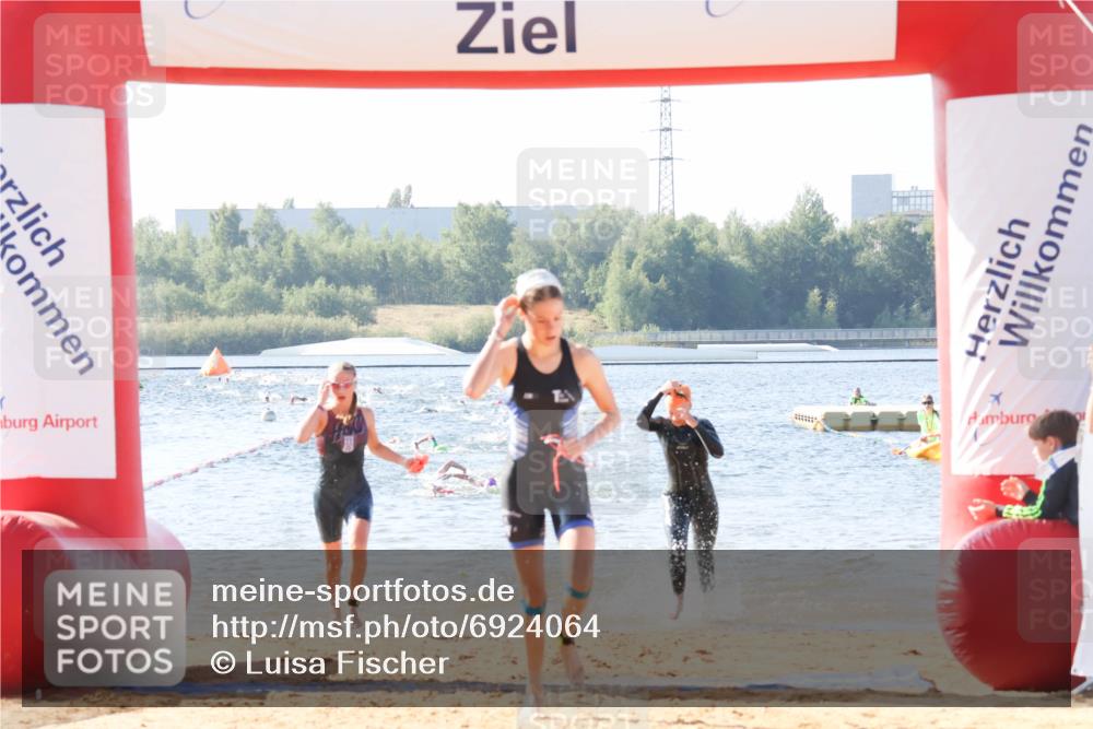 01.09.2024 - 17. Tribühne Triathlon Luisa Fischer http://msf.ph/oto/6924064 01.09.2024 10:21:52 Schwimmen 264, 268, 285 meine-sportfotos.de