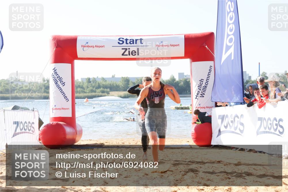 01.09.2024 - 17. Tribühne Triathlon Luisa Fischer http://msf.ph/oto/6924082 01.09.2024 10:21:56 Schwimmen 264, 268, 285 meine-sportfotos.de