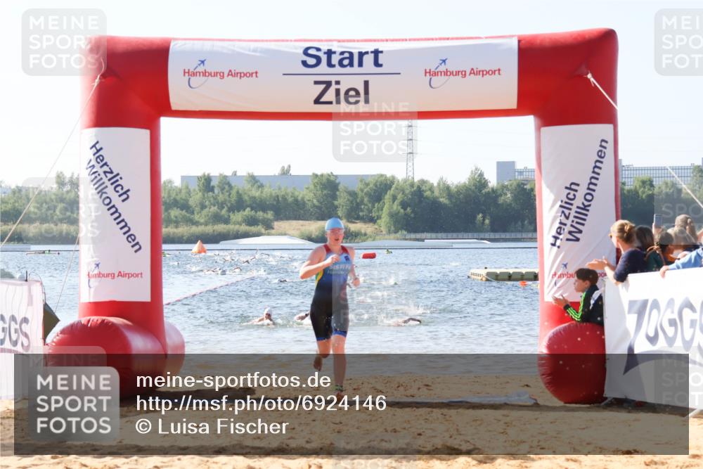 01.09.2024 - 17. Tribühne Triathlon Luisa Fischer http://msf.ph/oto/6924146 01.09.2024 10:22:15 Schwimmen 181, 254, 255, 265, 266, 292 meine-sportfotos.de