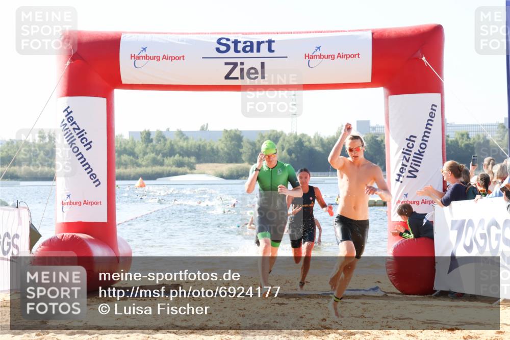 01.09.2024 - 17. Tribühne Triathlon Luisa Fischer http://msf.ph/oto/6924177 01.09.2024 10:22:24 Schwimmen 246, 253, 265, 270, 292, 306 meine-sportfotos.de