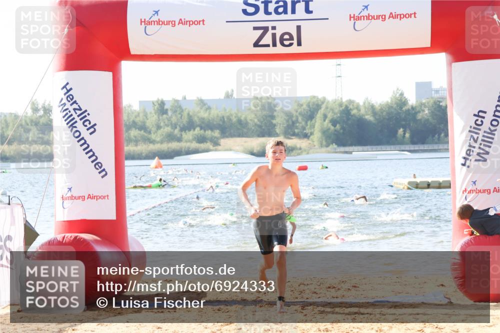 01.09.2024 - 17. Tribühne Triathlon Luisa Fischer http://msf.ph/oto/6924333 01.09.2024 10:23:05 Schwimmen 197, 242, 275, 289, 297, 302 meine-sportfotos.de
