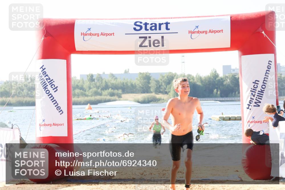 01.09.2024 - 17. Tribühne Triathlon Luisa Fischer http://msf.ph/oto/6924340 01.09.2024 10:23:06 Schwimmen 197, 242, 275, 289, 297, 302 meine-sportfotos.de