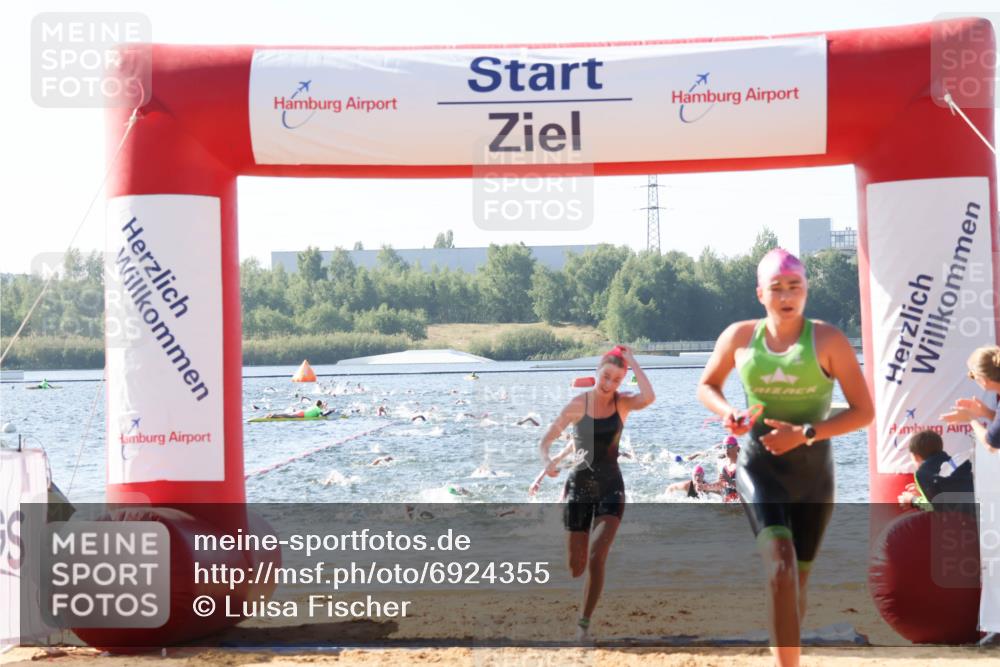 01.09.2024 - 17. Tribühne Triathlon Luisa Fischer http://msf.ph/oto/6924355 01.09.2024 10:23:11 Schwimmen 197, 213, 218, 242, 267, 288, 297 meine-sportfotos.de