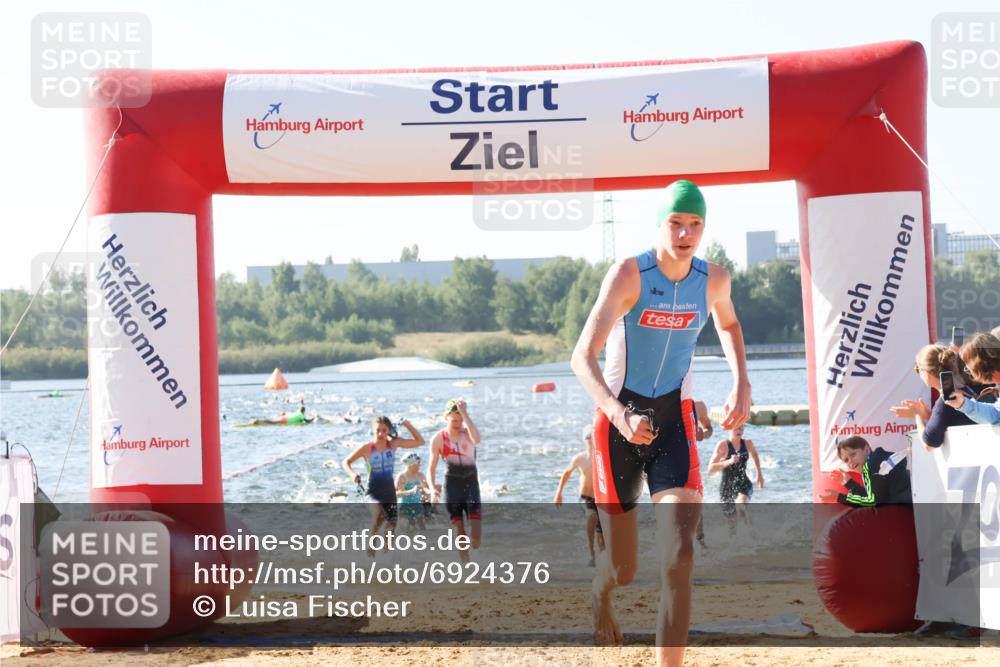 01.09.2024 - 17. Tribühne Triathlon Luisa Fischer http://msf.ph/oto/6924376 01.09.2024 10:23:17 Schwimmen 175, 187, 213, 218, 242, 267, 286, 288, 297, 300, 303 meine-sportfotos.de
