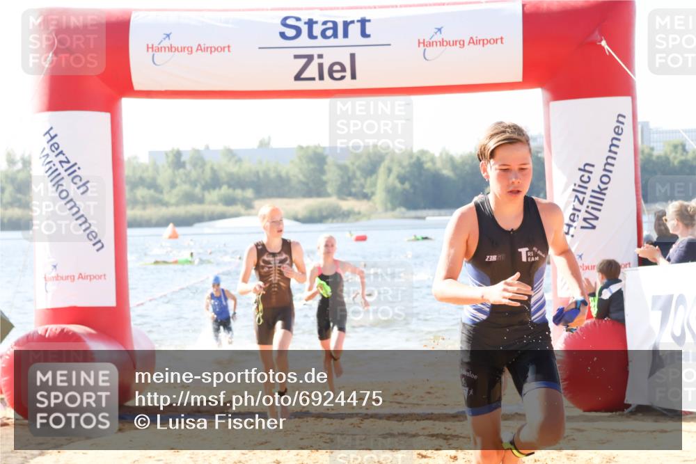 01.09.2024 - 17. Tribühne Triathlon Luisa Fischer http://msf.ph/oto/6924475 01.09.2024 10:23:39 Schwimmen 174, 186, 198, 207, 210, 211, 220, 247, 273, 274, 293 meine-sportfotos.de