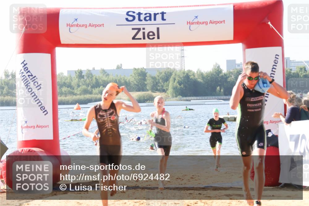 01.09.2024 - 17. Tribühne Triathlon Luisa Fischer http://msf.ph/oto/6924482 01.09.2024 10:23:40 Schwimmen 174, 198, 207, 210, 211, 220, 247, 248, 273, 274, 293 meine-sportfotos.de