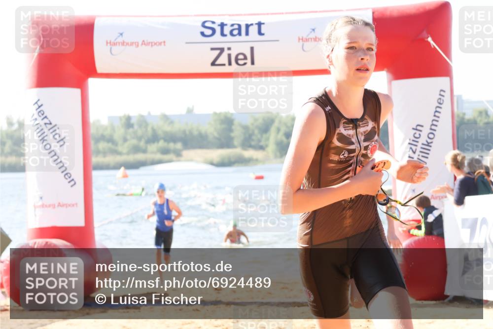 01.09.2024 - 17. Tribühne Triathlon Luisa Fischer http://msf.ph/oto/6924489 01.09.2024 10:23:41 Schwimmen 174, 198, 207, 210, 211, 220, 247, 248, 273, 274, 293 meine-sportfotos.de