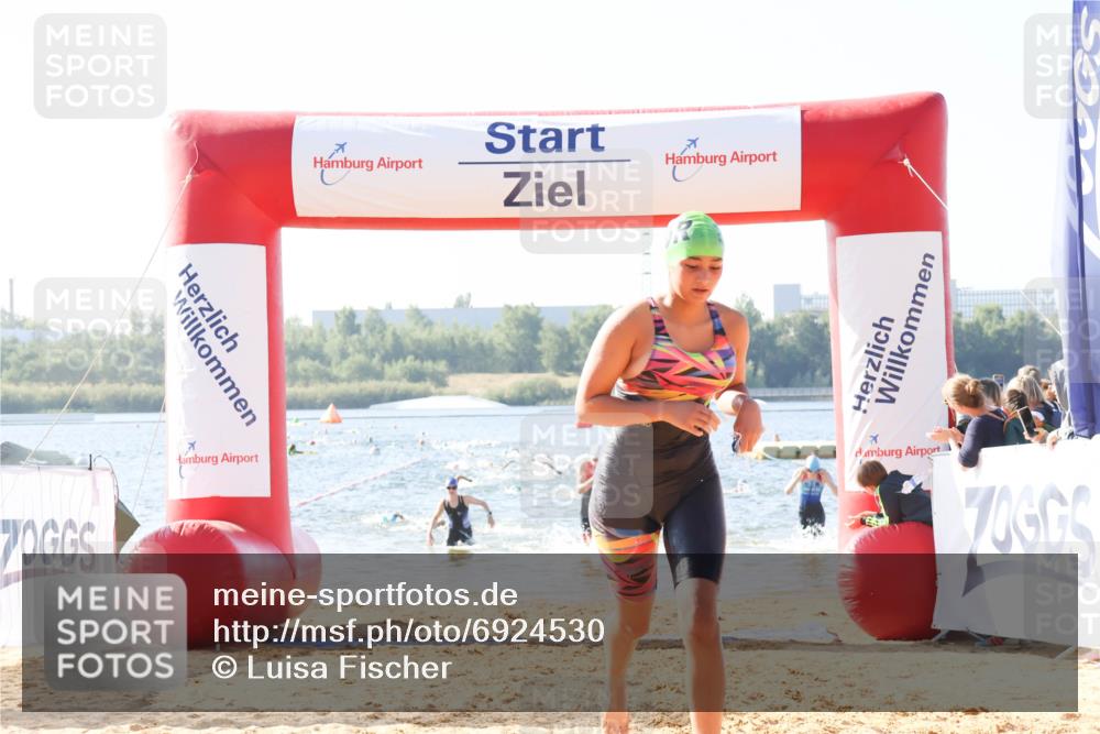 01.09.2024 - 17. Tribühne Triathlon Luisa Fischer http://msf.ph/oto/6924530 01.09.2024 10:23:52 Schwimmen 221, 231, 248, 272, 293 meine-sportfotos.de