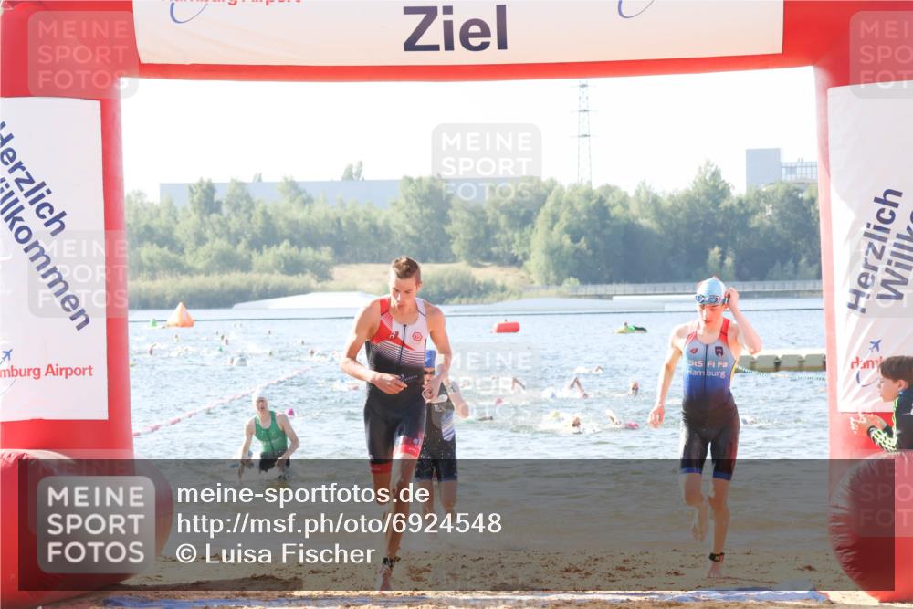 01.09.2024 - 17. Tribühne Triathlon Luisa Fischer http://msf.ph/oto/6924548 01.09.2024 10:23:56 Schwimmen 205, 221, 231, 232, 248, 272, 278 meine-sportfotos.de