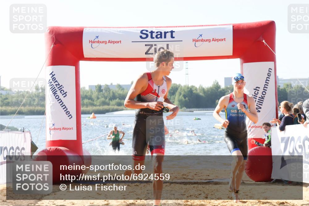 01.09.2024 - 17. Tribühne Triathlon Luisa Fischer http://msf.ph/oto/6924559 01.09.2024 10:23:58 Schwimmen 205, 221, 231, 232, 248, 272, 278 meine-sportfotos.de
