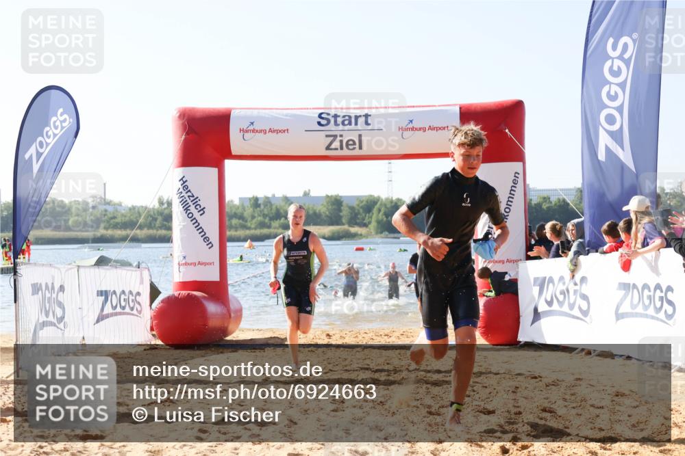 01.09.2024 - 17. Tribühne Triathlon Luisa Fischer http://msf.ph/oto/6924663 01.09.2024 10:24:26 Schwimmen 108, 171, 206, 209, 222, 228, 229, 269, 279, 291 meine-sportfotos.de