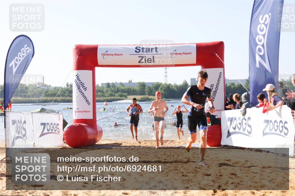 01.09.2024 - 17. Tribühne Triathlon Luisa Fischer http://msf.ph/oto/6924681 01.09.2024 10:24:29 Schwimmen 108, 171, 189, 206, 209, 229, 269, 279, 291, 299 meine-sportfotos.de