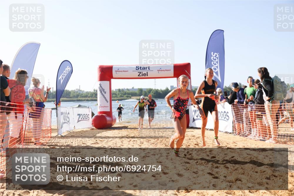 01.09.2024 - 17. Tribühne Triathlon Luisa Fischer http://msf.ph/oto/6924754 01.09.2024 10:24:42 Schwimmen 173, 189, 196, 209, 224, 233, 243, 263, 281, 299 meine-sportfotos.de