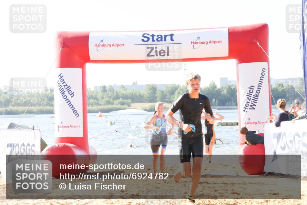 01.09.2024 - 17. Tribühne Triathlon Luisa Fischer http://msf.ph/oto/6924782 01.09.2024 10:24:48 Schwimmen 173, 188, 196, 224, 225, 233, 243, 252, 263, 281 meine-sportfotos.de