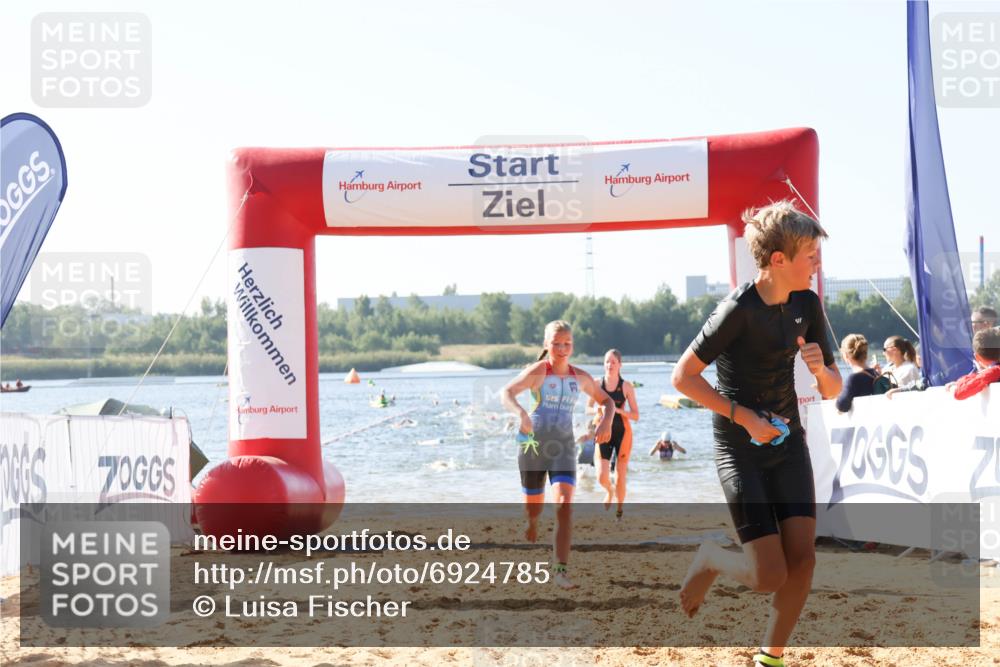 01.09.2024 - 17. Tribühne Triathlon Luisa Fischer http://msf.ph/oto/6924785 01.09.2024 10:24:48 Schwimmen 173, 188, 196, 224, 225, 233, 243, 252, 263, 281 meine-sportfotos.de
