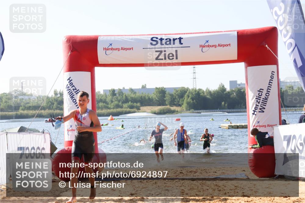 01.09.2024 - 17. Tribühne Triathlon Luisa Fischer http://msf.ph/oto/6924897 01.09.2024 10:25:12 Schwimmen 172, 178, 202, 227, 237, 298 meine-sportfotos.de