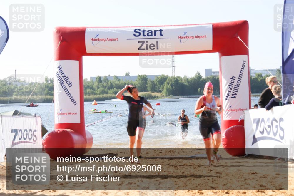 01.09.2024 - 17. Tribühne Triathlon Luisa Fischer http://msf.ph/oto/6925006 01.09.2024 10:25:40 Schwimmen 193, 195, 212, 214, 223, 226, 241, 307 meine-sportfotos.de