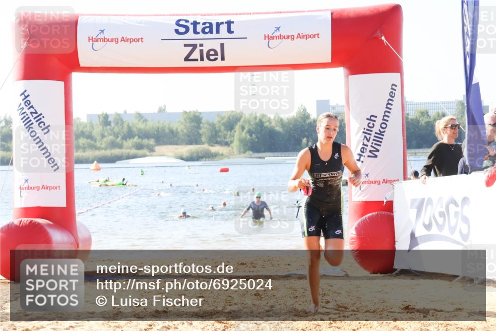 01.09.2024 - 17. Tribühne Triathlon Luisa Fischer http://msf.ph/oto/6925024 01.09.2024 10:25:45 Schwimmen 193, 212, 214, 223, 241, 307 meine-sportfotos.de