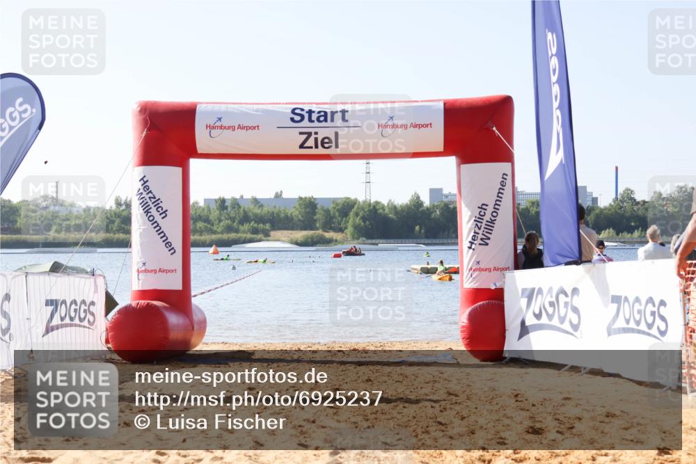 01.09.2024 - 17. Tribühne Triathlon Luisa Fischer http://msf.ph/oto/6925237 01.09.2024 10:27:21 Schwimmen 185 meine-sportfotos.de
