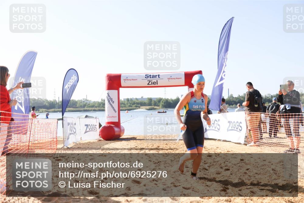 01.09.2024 - 17. Tribühne Triathlon Luisa Fischer http://msf.ph/oto/6925276 01.09.2024 10:28:41 Schwimmen 184 meine-sportfotos.de