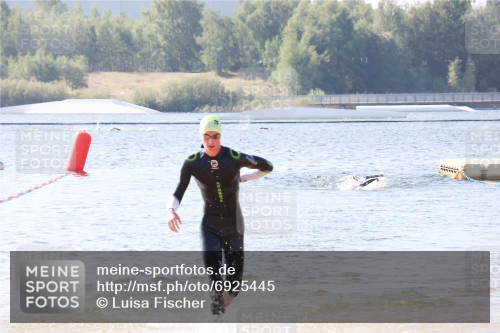 01.09.2024 - 17. Tribühne Triathlon Luisa Fischer http://msf.ph/oto/6925445 01.09.2024 10:48:34 Schwimmen 338 meine-sportfotos.de