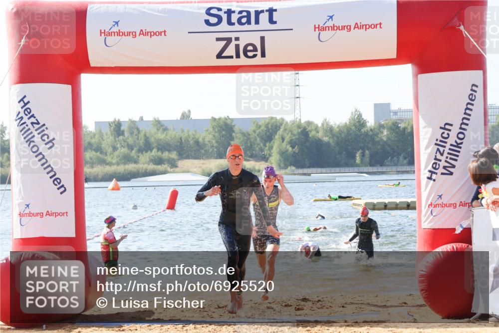 01.09.2024 - 17. Tribühne Triathlon Luisa Fischer http://msf.ph/oto/6925520 01.09.2024 10:49:32 Schwimmen 316, 323, 327, 366 meine-sportfotos.de