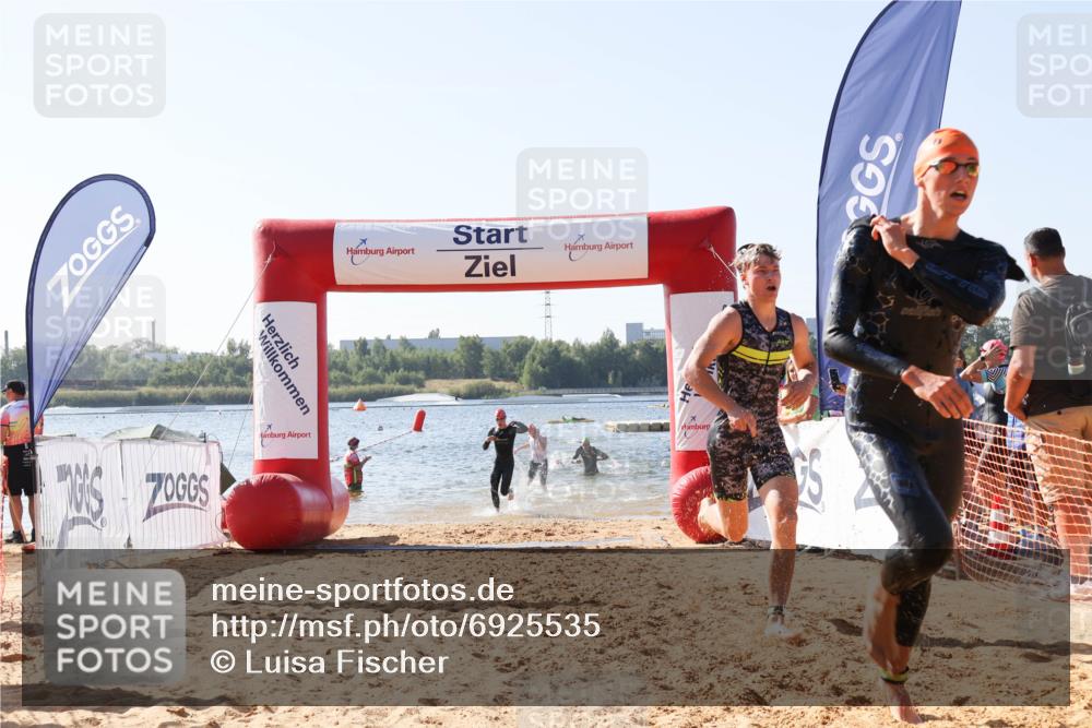 01.09.2024 - 17. Tribühne Triathlon Luisa Fischer http://msf.ph/oto/6925535 01.09.2024 10:49:34 Schwimmen 316, 323, 327, 366, 436 meine-sportfotos.de