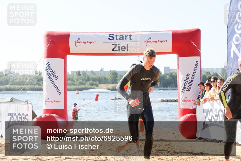01.09.2024 - 17. Tribühne Triathlon Luisa Fischer http://msf.ph/oto/6925596 01.09.2024 10:49:52 Schwimmen 351, 374, 384, 436, 437 meine-sportfotos.de