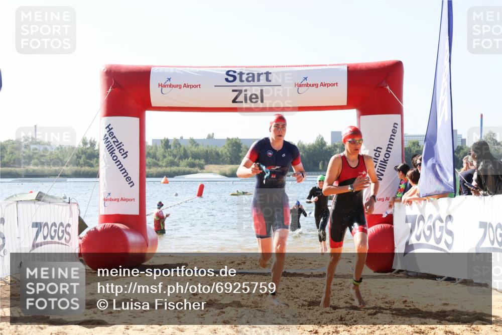 01.09.2024 - 17. Tribühne Triathlon Luisa Fischer http://msf.ph/oto/6925759 01.09.2024 10:51:04 Schwimmen 310, 314, 328, 337 meine-sportfotos.de
