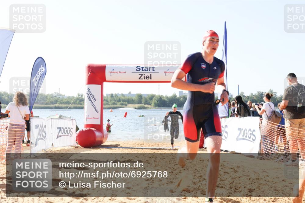 01.09.2024 - 17. Tribühne Triathlon Luisa Fischer http://msf.ph/oto/6925768 01.09.2024 10:51:05 Schwimmen 310, 314, 328, 337 meine-sportfotos.de