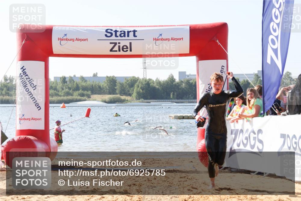 01.09.2024 - 17. Tribühne Triathlon Luisa Fischer http://msf.ph/oto/6925785 01.09.2024 10:51:10 Schwimmen 310, 314, 328, 337 meine-sportfotos.de