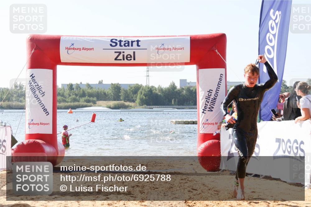 01.09.2024 - 17. Tribühne Triathlon Luisa Fischer http://msf.ph/oto/6925788 01.09.2024 10:51:10 Schwimmen 310, 314, 328, 337 meine-sportfotos.de