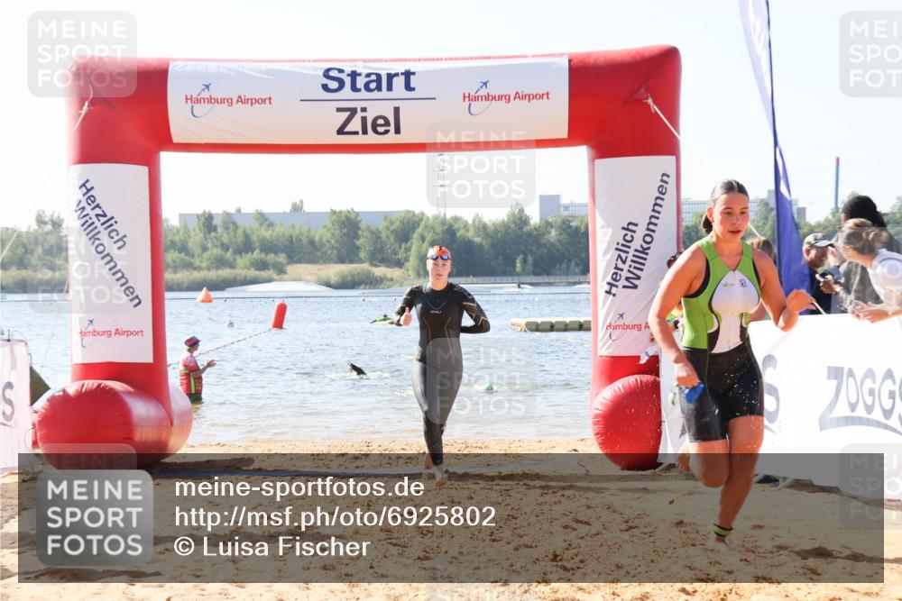 01.09.2024 - 17. Tribühne Triathlon Luisa Fischer http://msf.ph/oto/6925802 01.09.2024 10:51:24 Schwimmen 340, 357, 438 meine-sportfotos.de